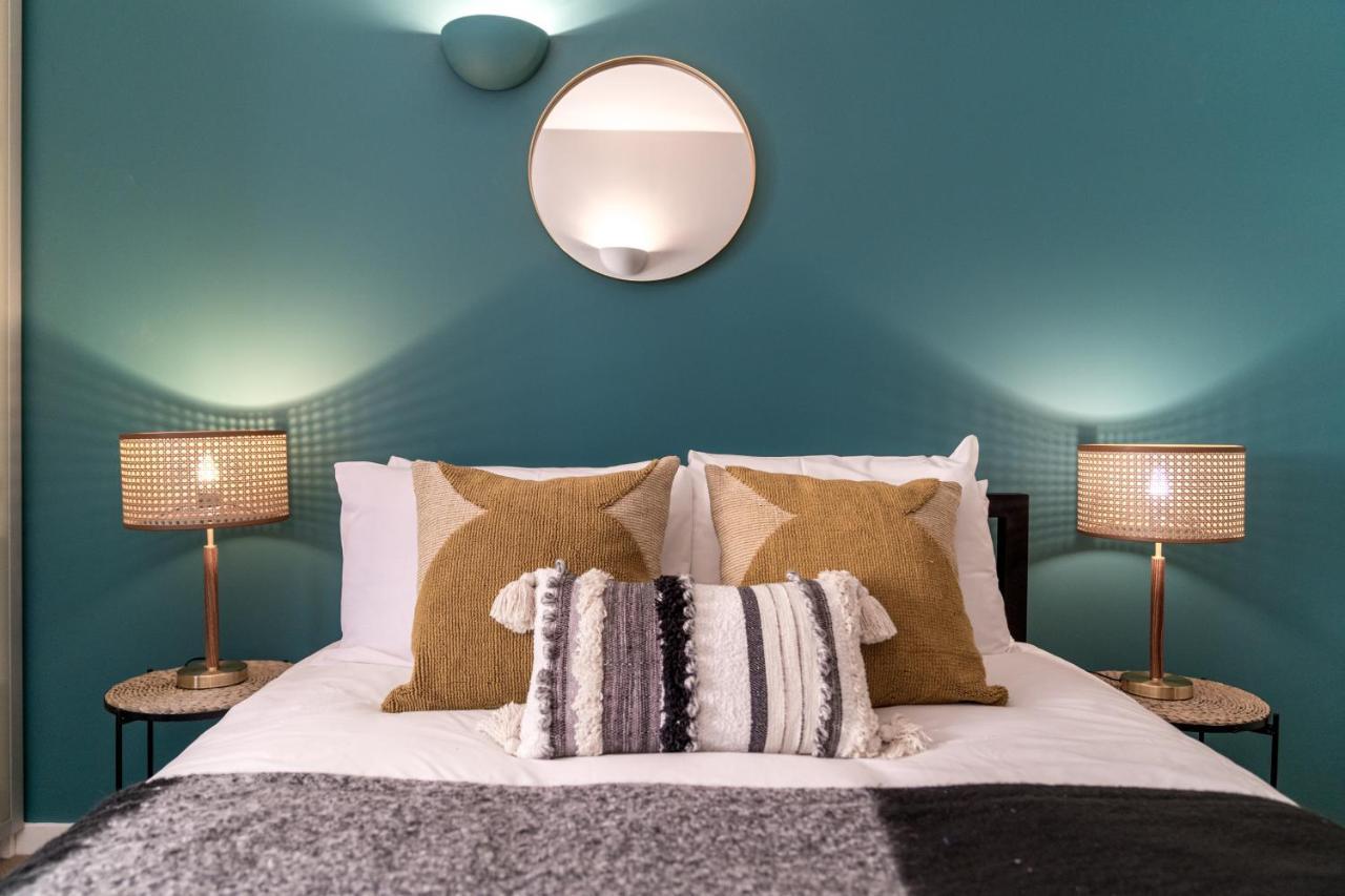 2 Bedroom Apartment With Park Views Shoreditch Londen Buitenkant foto
